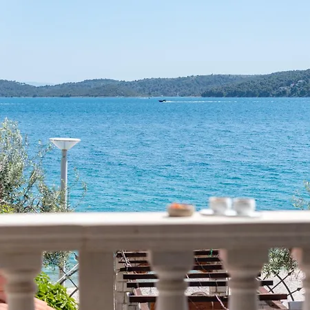 Hotel Segetski Dvori Beachfront Oasis & Tradition Since 1964 - Split Trogir Riviera Donji Seget